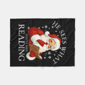 He Sees What You've Been Reading Funny Bookish Chr Fleece Deken (Voorkant (Horizontaal))