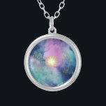 *~* Healing Hands Universe Cosmic Stars Light Zilver Vergulden Ketting<br><div class="desc">(zoek AP40 voor gelijkaardige design ) Zilver Ketting / Verwerende partij - JEWELRY with INTENTION (r) Popular Energy Enhanced Esoteric MINIMAL HEALING ENERGY MYSTICAL design: GOLD STAR BURSTS HEALING ENERGY BALL and two vertical GOLD HANDS line draw that use the work of HEALERS that use HANDS for HEALING. Er zijn...</div>