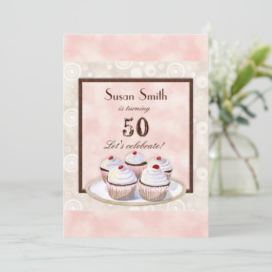 Heart Cupcake Trio 50th Birthday Party Invitation Kaart (Staand voorkant)