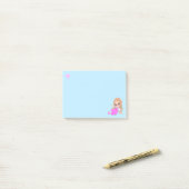 Heart & Cute Fairy met Daisy op Light Blue Post-it® Notes (Op bureau)