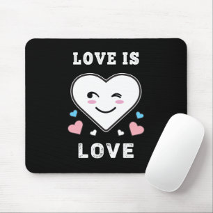 Heart Face Love is Love LGBTQ Transgender Pride Muismat