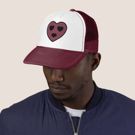 Heart Face Pout Trucker Pet (In situ)