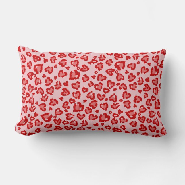 Heart Leopard Pattern in Red on Blush Kussen (Voorkant)