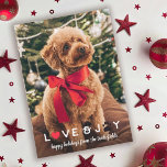 Heart & Paw Love & Joy Pet Kerstfoto Feestdagenkaart<br><div class="desc">Kerstkaart kunt u personaliseren met een foto van uw huisdieren (of uzelf en uw huisdieren). Love & Joy is geschreven in een zacht lettertype met de o in love vervangen door een rood hart, en de o in joy vervangen door een zwarte pootafdruk. Perfect voor hondenbezitters, katteneigenaren en andere eigenaren...</div>