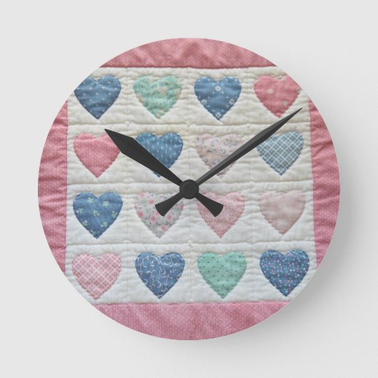 Heart quilt ronde klok (Voorkant)