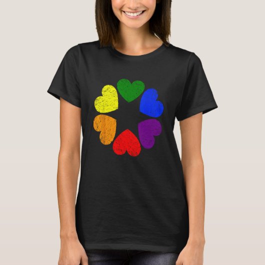 Heart Rainbow Flag LGBT Gay Pride Month Support LG T-shirt (Voorkant)