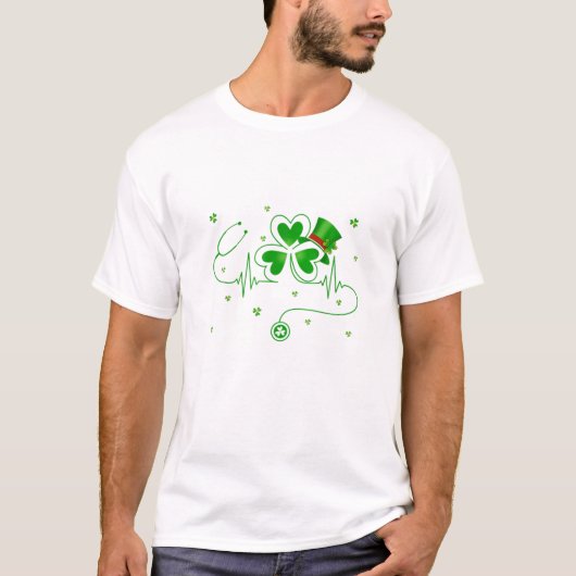Heart Shamrock verpleegster St Patrick's Day Verpl T-shirt (Voorkant)