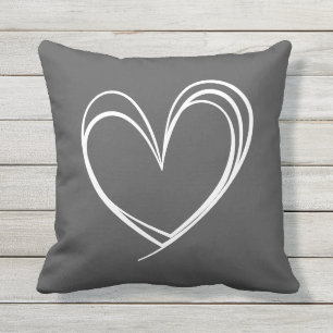 Heart shape line love Valentijn Buitenkussen