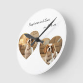 Heart-Shaped Dog Design – “Happiness on Four Paws” Ronde Klok (Hoek)