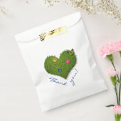 Heart-Shaped Lawn Flowers Butterfly Bedankzakje (Gezegeld)