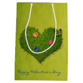 Heart-Shaped Lawn Flowers Butterfly Medium Cadeauzakje (Achterkant)