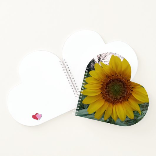 Heart Shaped Notebook with Bright Sunflower Cover Notitieboek (Binnen)