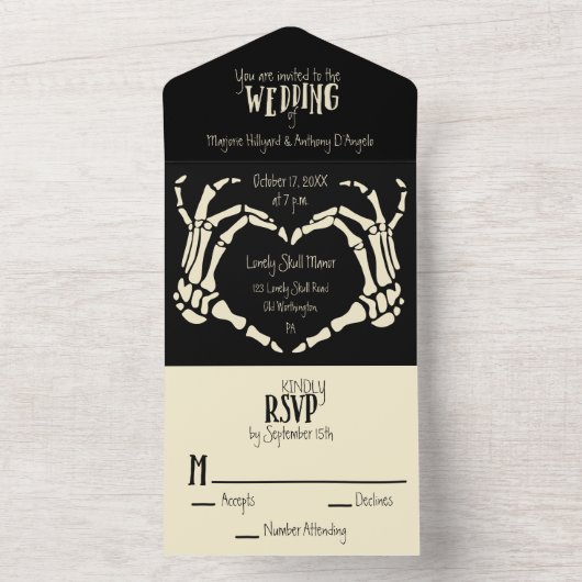 Heart Shaped Skeleton Hands Heart Wedding All In One Uitnodiging (Binnen)