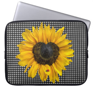 Heart Sunflower en Ladybug op Gingham Laptop Sleeve