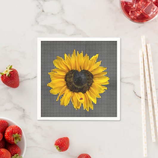 Heart Sunflower en Ladybug op Gingham Servet (Insitu)