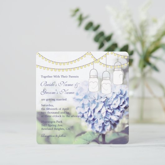 Heart-vormige Blue Hydrangea Mason Jar Wedding Kaart (Staand voorkant)