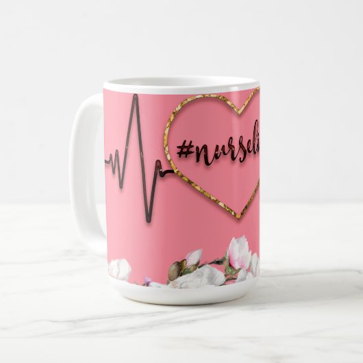 Heartbeat Design en Nursing Life Hashtag Koffiemok (Voorkant links)