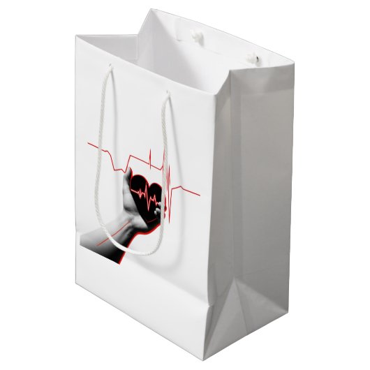 Heartbeat Love Design - Hand Holding Heart Medium Cadeauzakje (Voorkant Gekanteld)