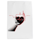 Heartbeat Love Design - Hand Holding Heart Medium Cadeauzakje (Voorkant)