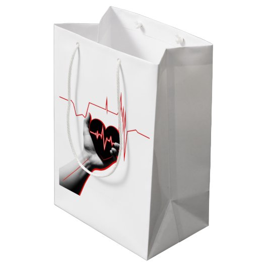 Heartbeat Love Design - Hand Holding Heart Medium Cadeauzakje (Achterkant Gekanteld)