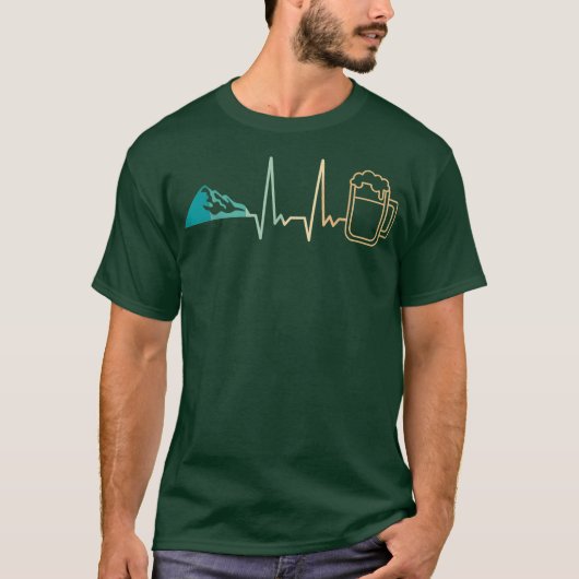 Heartbeat Mountains en Beer Beer Mok Funny Gift T-shirt (Voorkant)