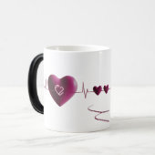 Heartbeat of Love – Modern Heartbeat Art Color Magische Mok (Voorkant links)