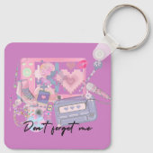 Heartbeats of the 2000s – Pink Nostalgia Keychain (Achterkant)