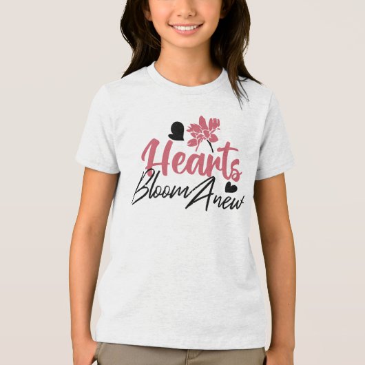 Hearts Bloom Anew - Inspirerend Bloemen Quote Tri-Blend Shirt (Voorkant)