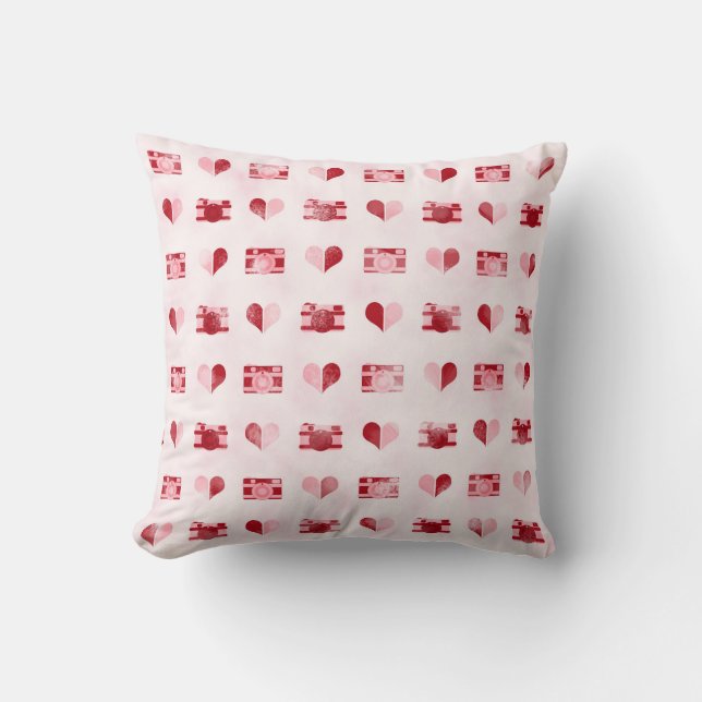 "Hearts & camera's" Pillow Kussen (Voorkant)
