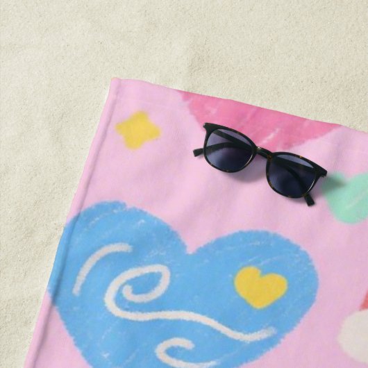 Hearts & Doodles Handdoek – Kidcore Pastel Style (In situ)