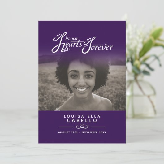 Hearts forever begrafenisprogramma donker paarse programmakaart (Staand voorkant)