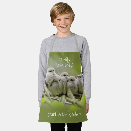 Heartwarming Cute Bushtits Songbird Family Foto Schort (Gedragen)