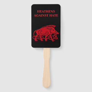 Heathens tegen haat set fans handwaaier
