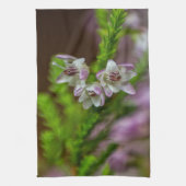 Heather Spring flower evergreen bloom paars wit Theedoek (Verticaal)