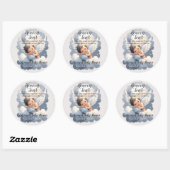 Heaven Sent Angel Baby in Clouds Baby shower Ronde Sticker (Vel)