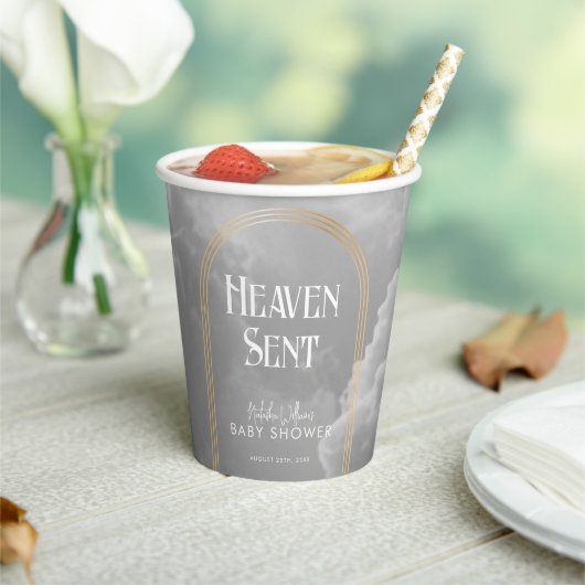Heaven Sent Clouds Golden Neutral Baby shower Papieren Bekers (Insitu)