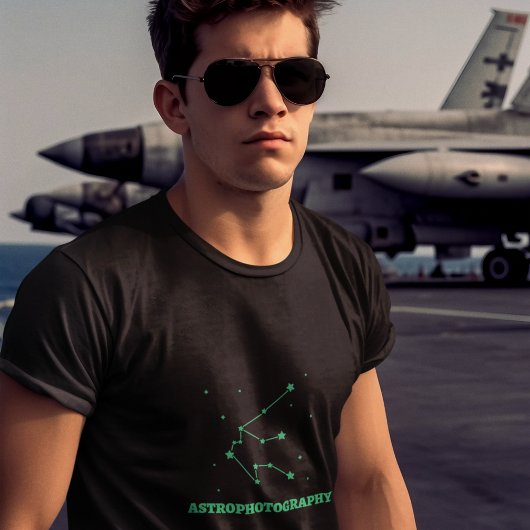 Heavenly Lens: Astrofotografie vastleggen T-shirt