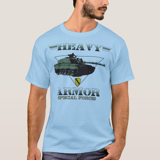 HEAVY ARMOR T-SHIRT (Voorkant)