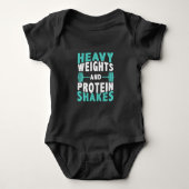 heavy weights and shake proteins gym motivational  romper (Voorkant)