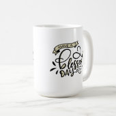 Heb een gezegende dag, met de hand gebriefd koffiemok (Voorkant rechts)