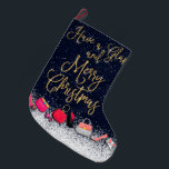 Heb een Glam Merry kerstcitaat - Paarsschoen - boo Grote Kerstsok<br><div class="desc">Deze brutale en glamoureuze kerstbezetting zal het verhaal zijn van al je vrienden en familie. Het is een uniek en stijlvol concept voor uw vakantiepapier. Het schildert faux goudglitter-typografie, schattig citaat gezegde: "Heb een glam en vrolijk kerstfeest." Aan de voorkant zijn er een paar paars en hakken, maar aan de...</div>