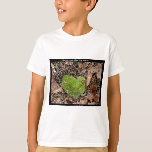 Heb een liefdesverband met Natuur Moss Heart Gifts T-shirt (Voorkant)