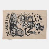 Heb een spookachtige dag Halloween Witch Skeleton Theedoek (Horizontaal)