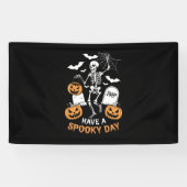 Heb een Spooky Day Halloween Witch Gift Skeleton Spandoek (Horizontaal)