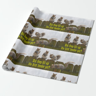 Hebben ze de vogel al gevuld? eekhoorn cadeaupapier