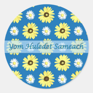 Hebreeuws Birthday Daisies on Ocean Blue Sticker