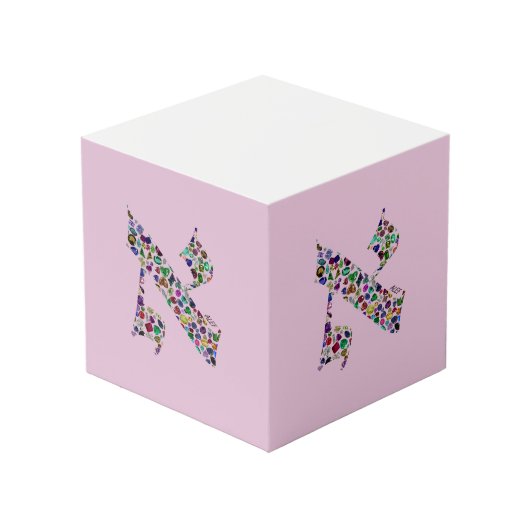 Hebreeuwse brief ALEF Kubus (Achter hoekig)