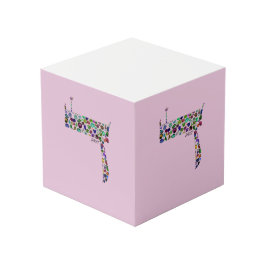 Hebreeuwse letter Dalet Kubus