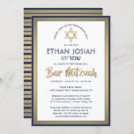 Hebreeuwse naam Bar Mitzvah Elegant Goud Wit & Mar Kaart<br><div class="desc">Nodig familie en vrienden uit voor een elegante bar mitswa ceremonie en feest met deze moderne marineblauwe, witte en faux gouden folie uitnodiging. Alle tekst is eenvoudig aan te passen, zodat het elke formulering met betrekking tot de service, Torah-lezing en partij kan bevatten. Design beschikt over Hebreeuwse en Engelse namen,...</div>