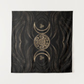Hecate Wheel Triple Moon Wandkleed (Voorkant (horizontaal))